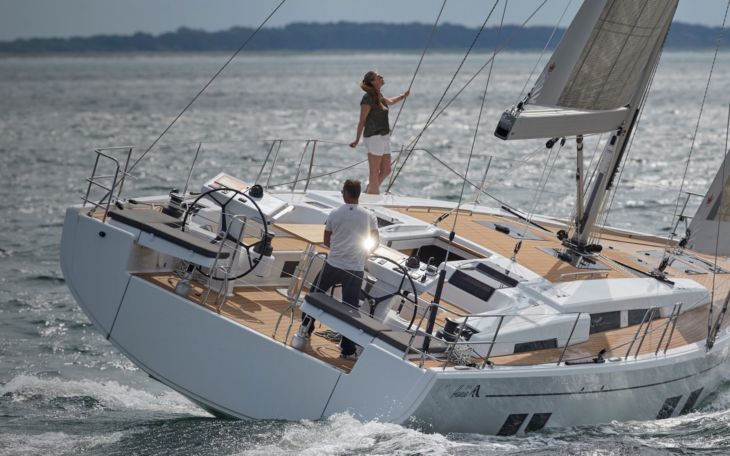 Hanse fitted with Flexiteek 2G